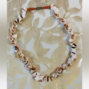 Vintage Handmade Curly Sea Shells Beaded Necklace Barrel Clasp New 17”
